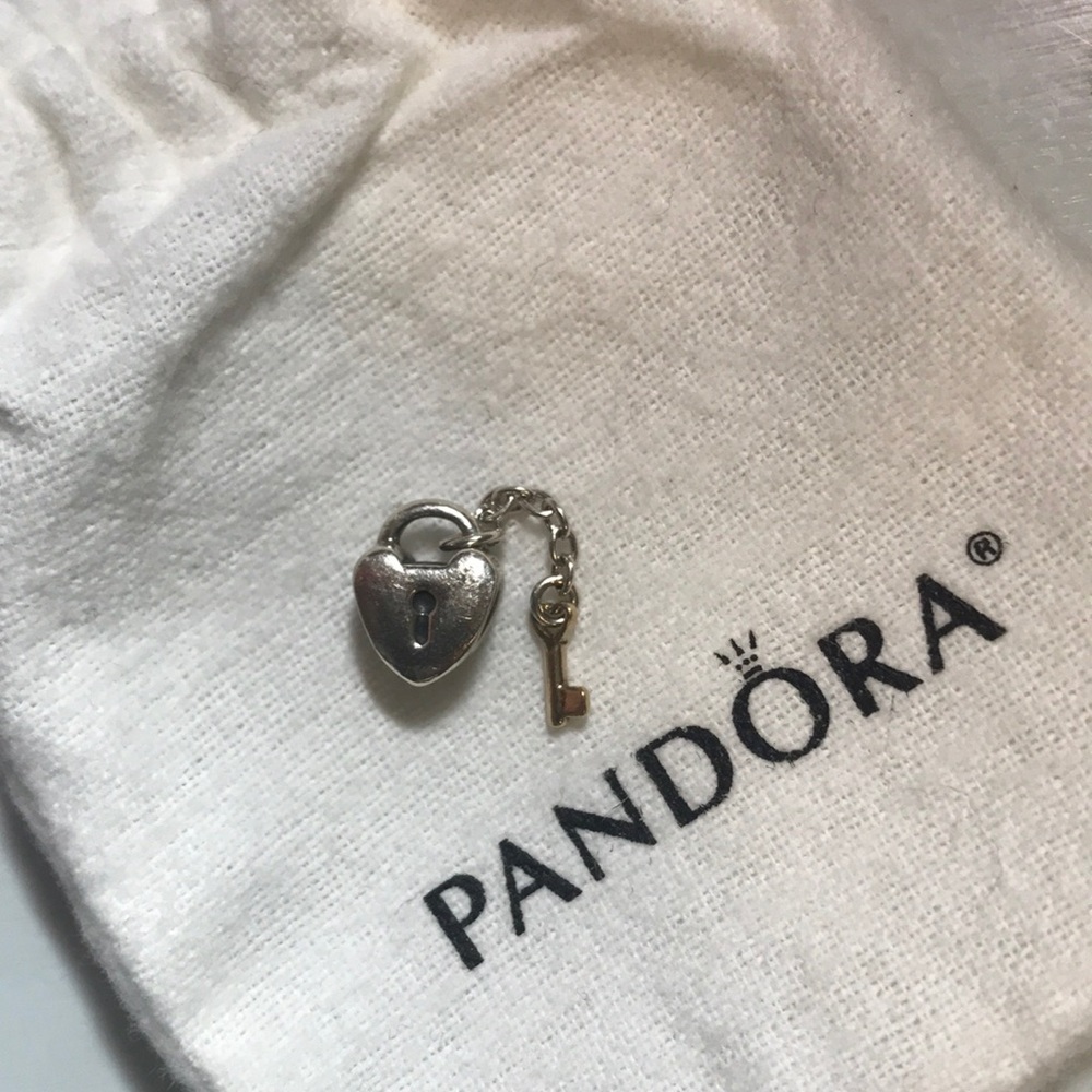 Pandora Key To My Heart Charm - image 4